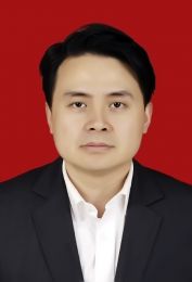画家 李刚