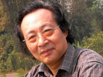 画家 向极鄢