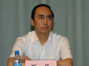 画家 石品