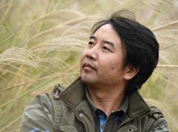 画家 朱瑞