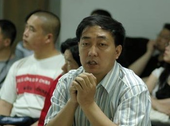 画家 乌力吉