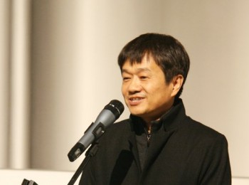 画家 陈文骥