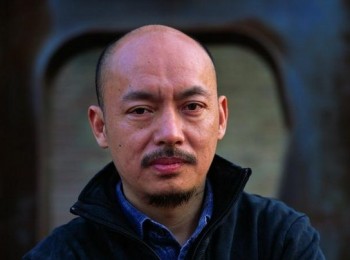 画家 张方白