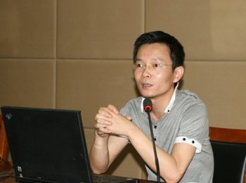 画家 沈中