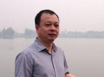 画家 仲中晓