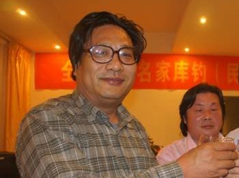 画家 黄文汇