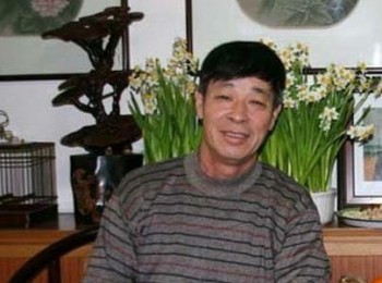 画家 张庶丰