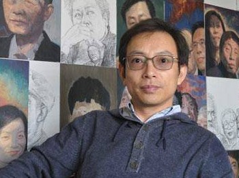 画家 张晨初
