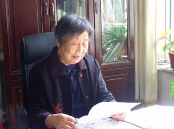 画家 李青艾