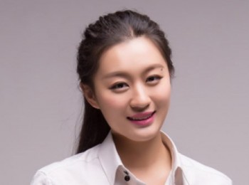 画家 张艺嘉