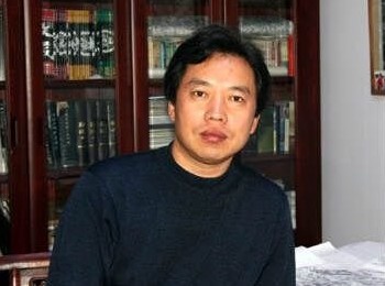 画家 张雪松