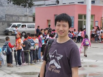 画家 顾洪斌