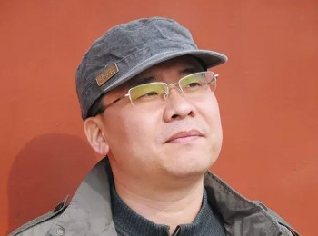 画家 朱佑华