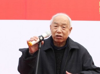 画家 张易生