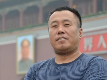 画家 杨明玉