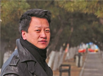 画家 姜巍