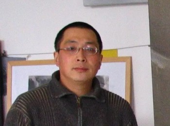 画家 梁智龙