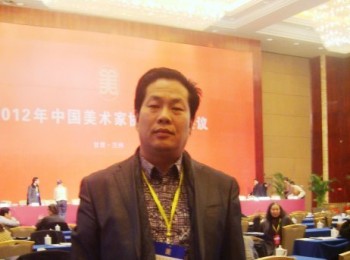 画家 李建英