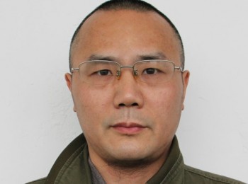 画家 王奎永