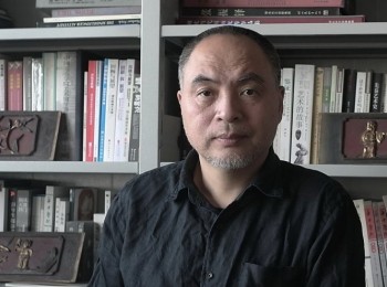 画家 肖丰