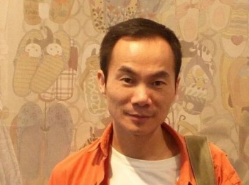 画家 何文中