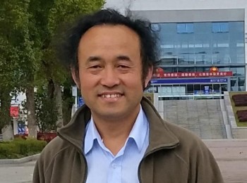 画家 李梅仕