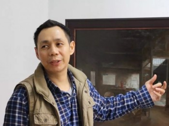画家 吴仕华