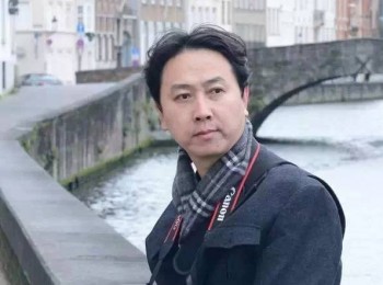 画家 李迅
