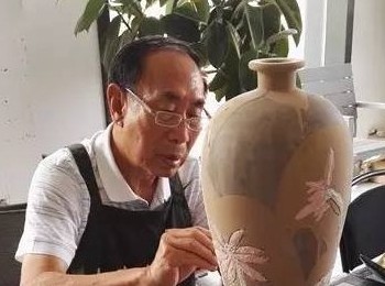 画家 王加林