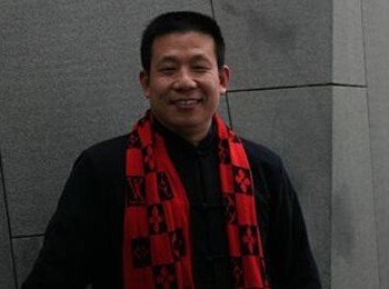 画家 范建宇