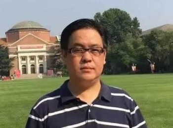 画家 郑华卫