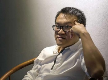 画家 沈益群