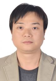 画家 张治华
