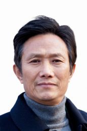 画家 俞文杰