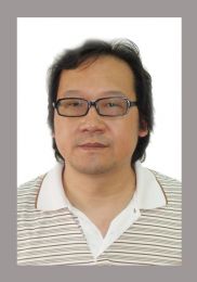 画家 易凭