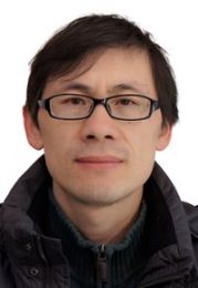 画家 逯国平
