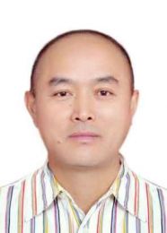 画家 刘静平