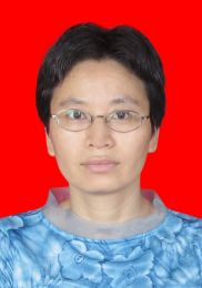 画家 杨佩璇