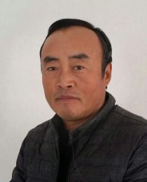 画家 李越