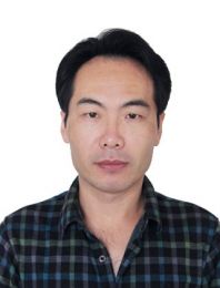 画家 刘龙