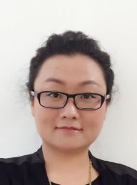 画家 李娜
