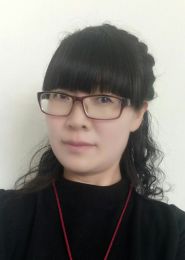 画家 李永霞