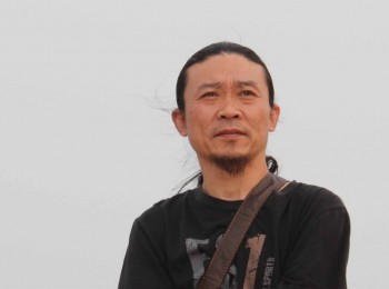 画家 尹步军