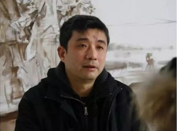 画家 何红舟
