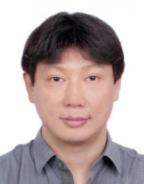 画家 张强