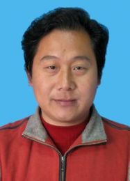 画家 肖鹏飞