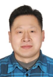 画家 李培华
