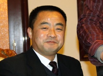画家 卜现泉