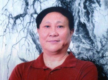 画家 张介宇