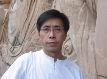 画家 王余